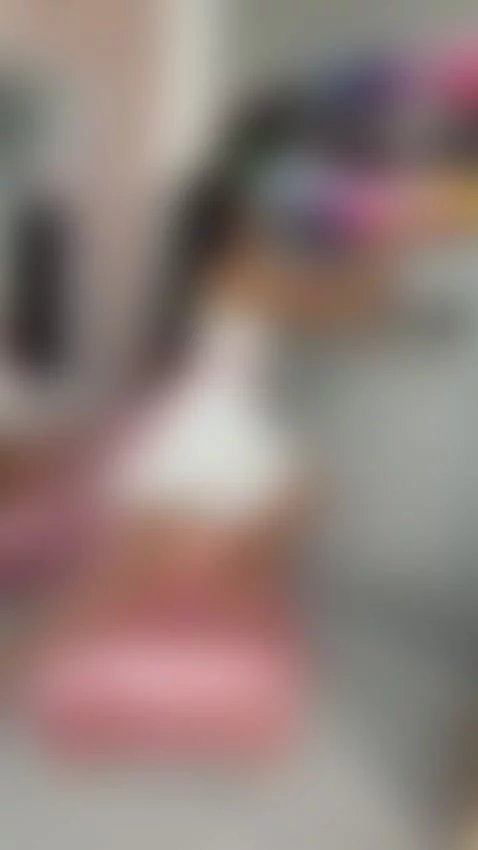 Spying on Alexa how she cleans the room by aron-alexa