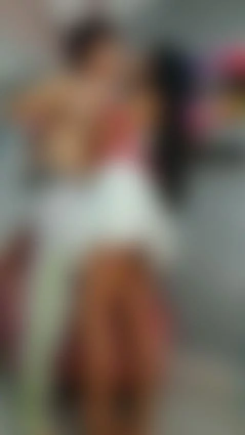 Kisses with Alexa after tidying up the room! by aron-alexa