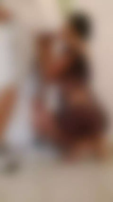 Good morning, beautiful people! 💫 Thursday has arrived, and ... by aron-alexa