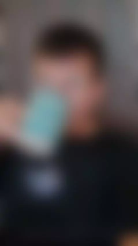 Good morning, beautiful people! 💫 It’s Thursday, and we’re r... by aron-alexa