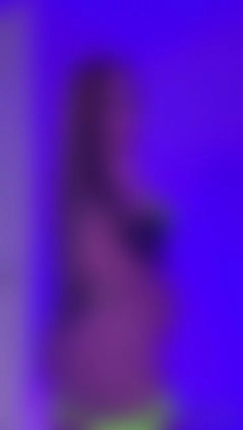 Love Me ! by juliietta-jones