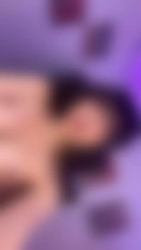 mmmmmm gummy gummy 🥵👅💦 by abbbyy-moore