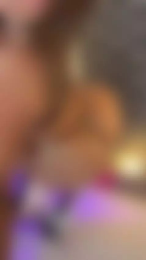 😈😈🍑 by sharomross