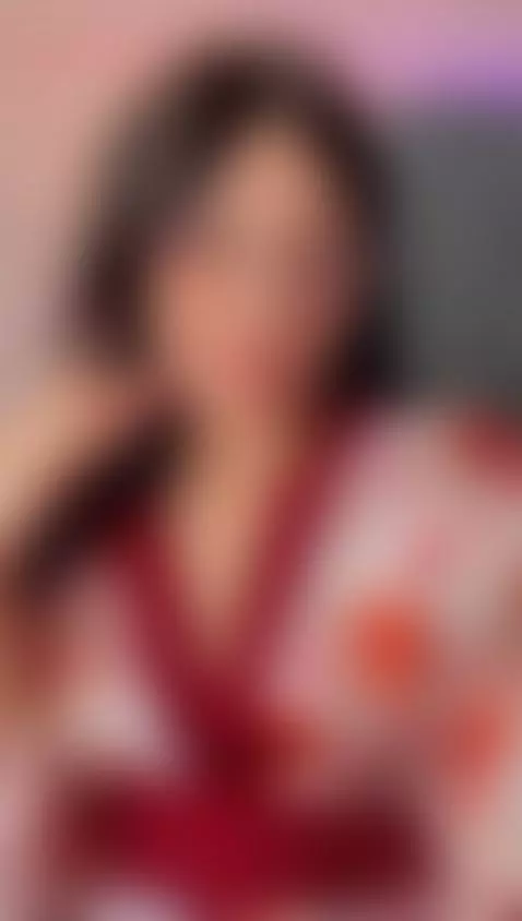 My pussy is wet and waiting for you. I'm back, honey. by jin-harrison