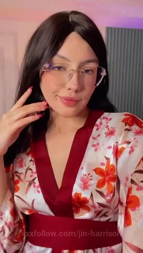 My pussy is wet and waiting for you. I'm back, honey. by jin-harrison