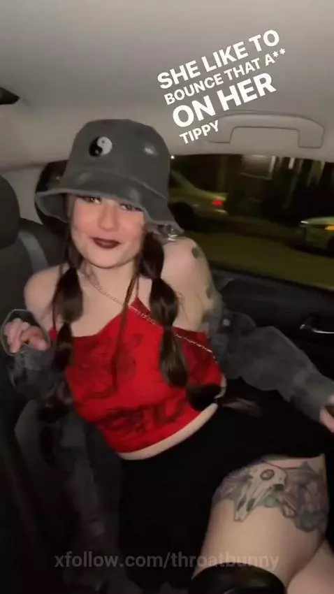 Uber rides 😝 by throatbunny