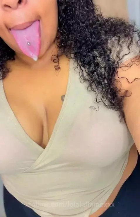 She’s only gets dick wayyy down in her tummy 😈😮‍💨 by lolalaflamexxx