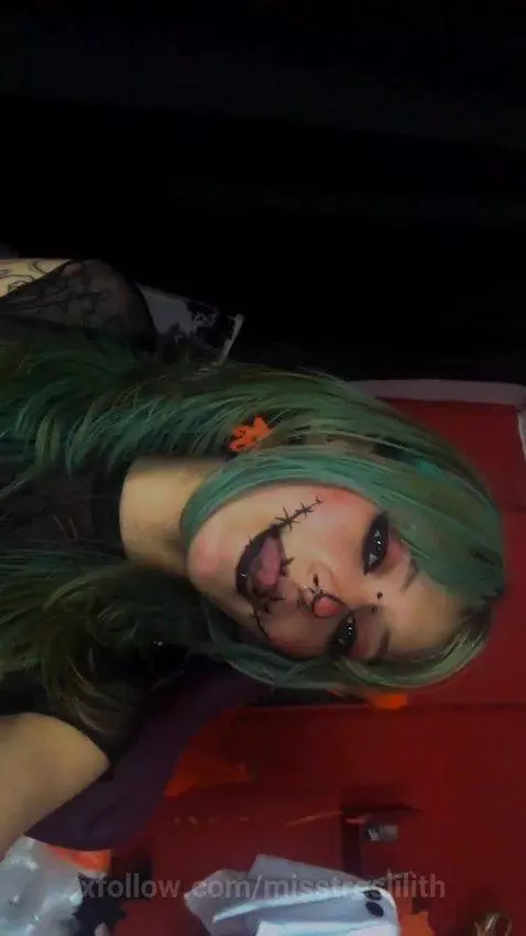 link in bio, come to play by misstreslilith