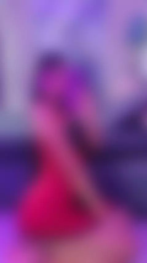 They like my red dress 😳 by lissaawild