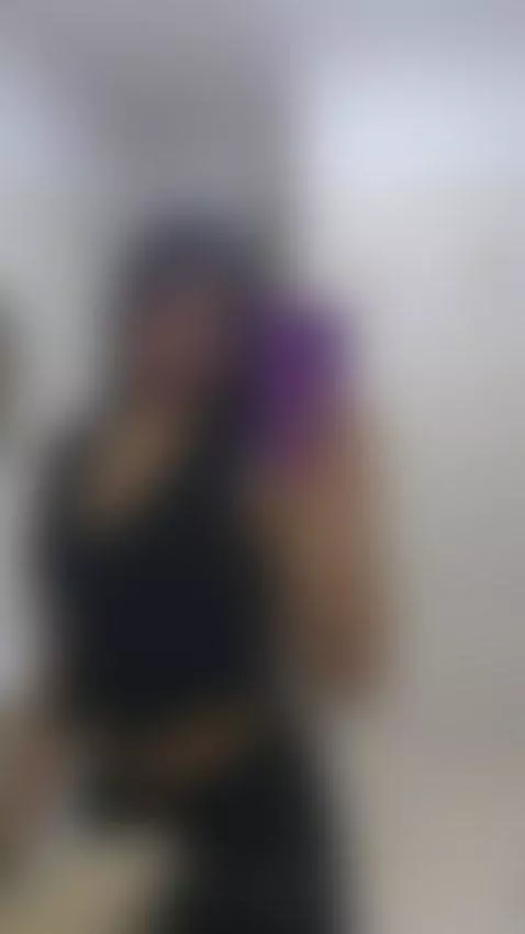 💭 If you knew what I’m thinking right now… you’d come runnin... by lissaawild