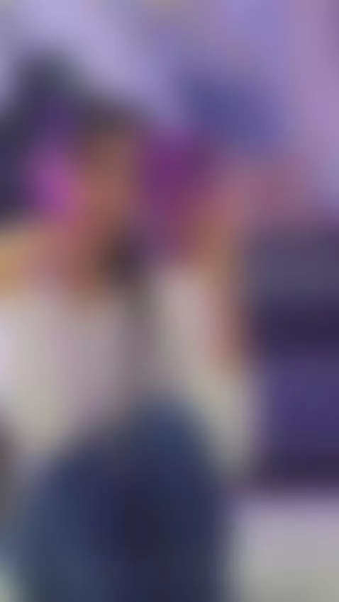 👀 You’re getting a little too close… I might not stop you 😉 by lissaawild