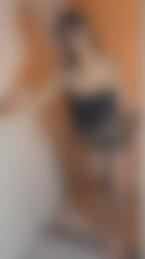 I can’t stop thinking about you… and I’m not even trying 😏💋 by lissaawild