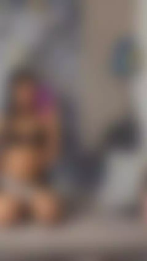 Today, I’ll be your sweetest addiction 😏🍑 by lissaawild