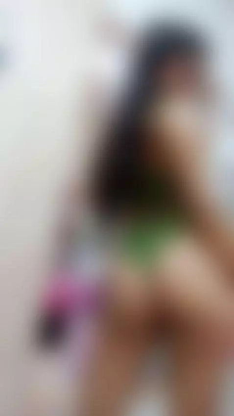 Hello, good morning my loves, nothing like starting with a g... by lissaawild