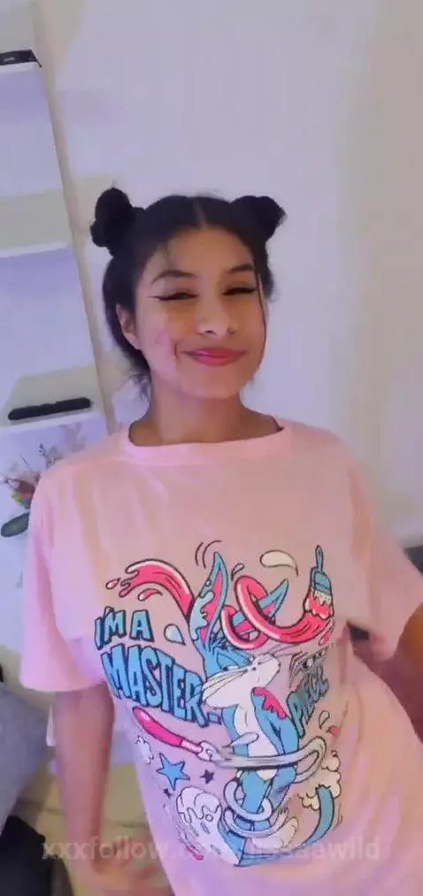 Happy Friday my loves by lissaawild