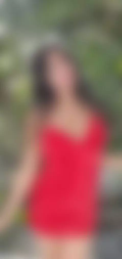 I know Christmas is over, but I love red ❤️ . I can still be... by lissaawild