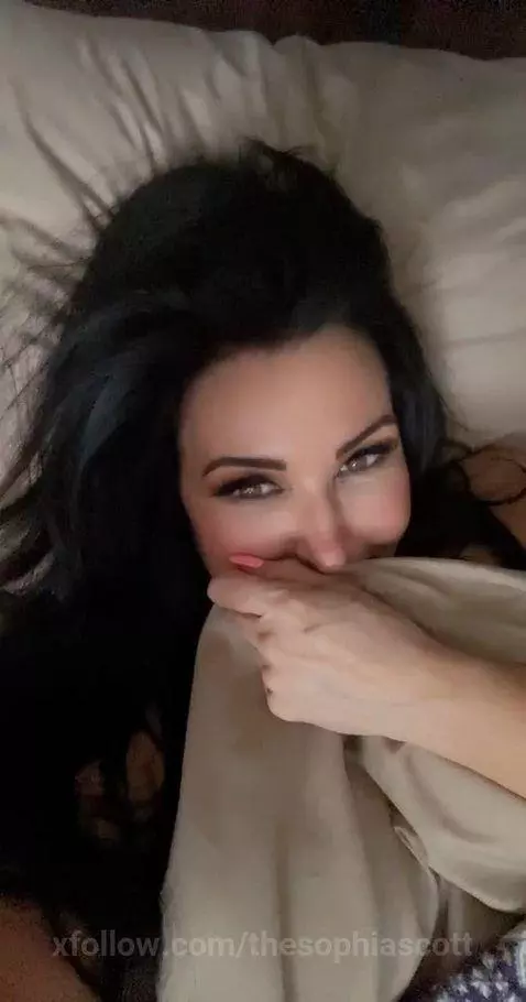 cougar, milf, fetish by thesophiascott