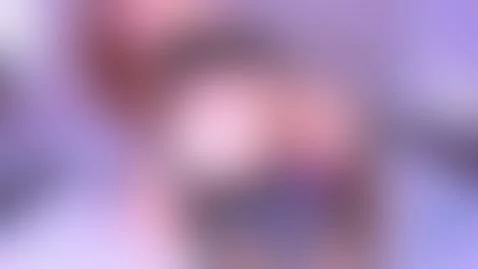 I can't resist, I'm so hot!! by chloeferreira