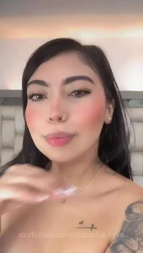 Surprise 🍑 by natasha-lova