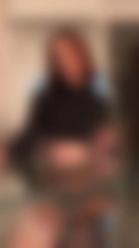 I'm horny and sexy by alikatth