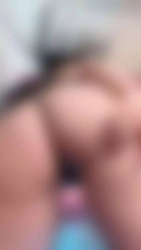 enjoying the view? by aurora-aaa