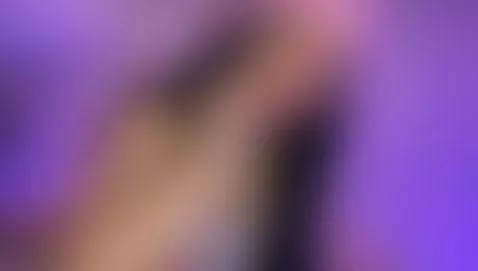 Sexy latina wants to have fun with you by liacox