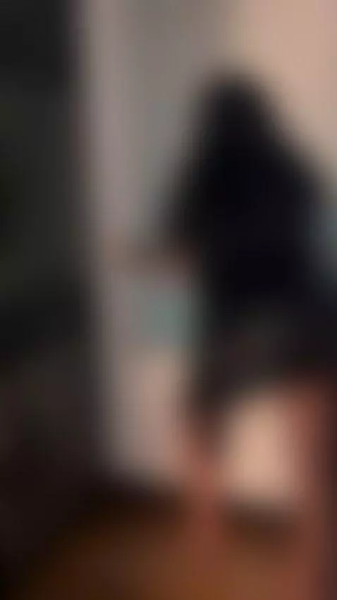 I'm your roommate and you find me like this... by liacox