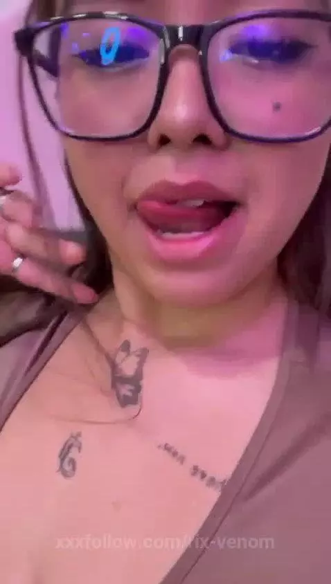 My look seduces you and your insticts desire me by rix-venom