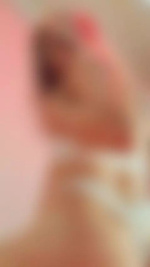 Come and penetrate this burning ass without stopping with yo... by elizabethadams1