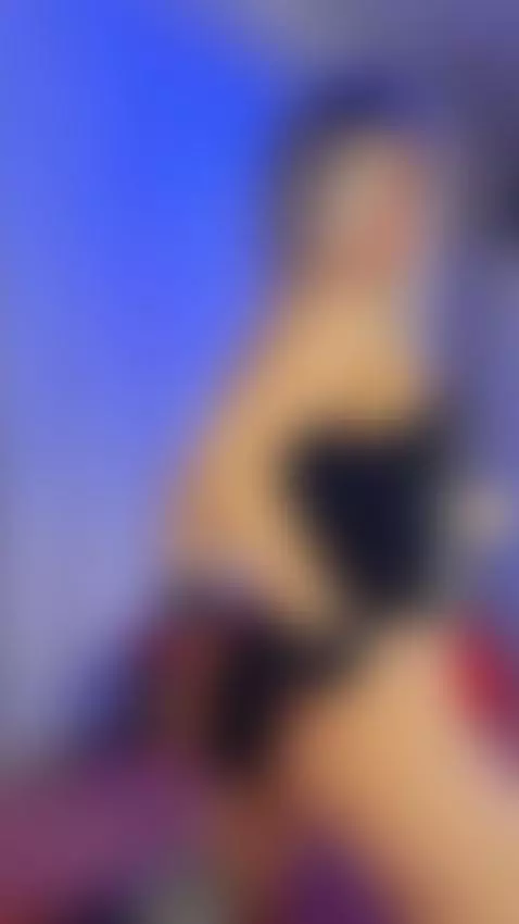 Come and fill this pussy with your rich baby milk  🔥🍑 by elizabethadams1