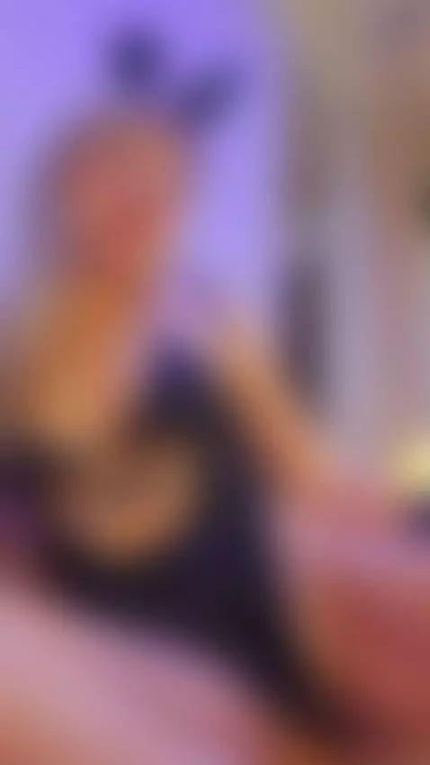 🔥 by elizabethadams1