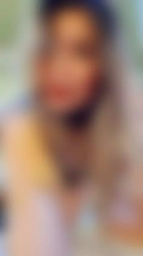 Come give me of your rich cock while you submit me 🍆💦🔥. by elizabethadams1