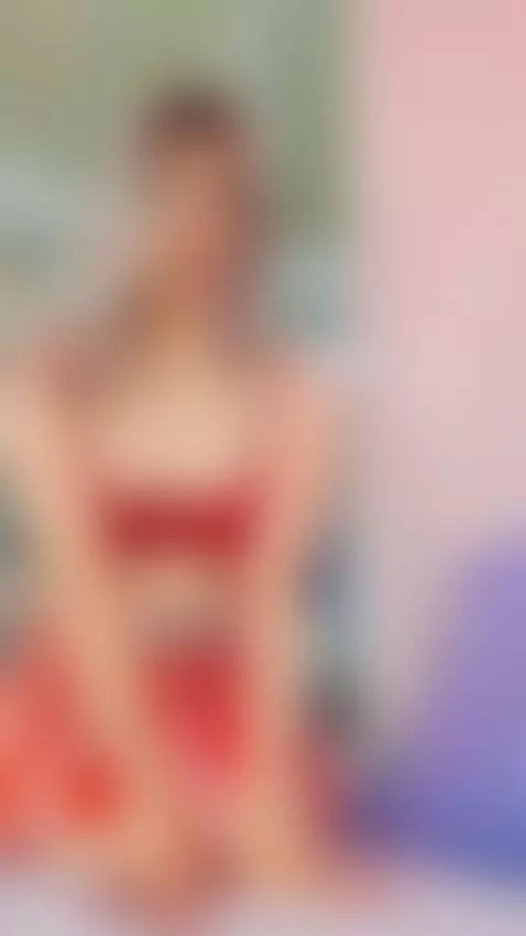 I want to bounce your delicious cock 🥵💦 by elizabethadams1