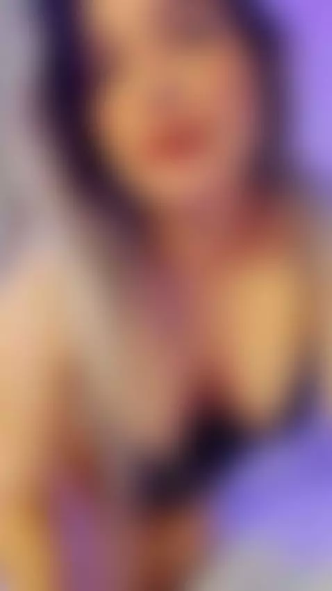 Come and enjoy my hot and sensual live show designed to fill... by elizabethadams1