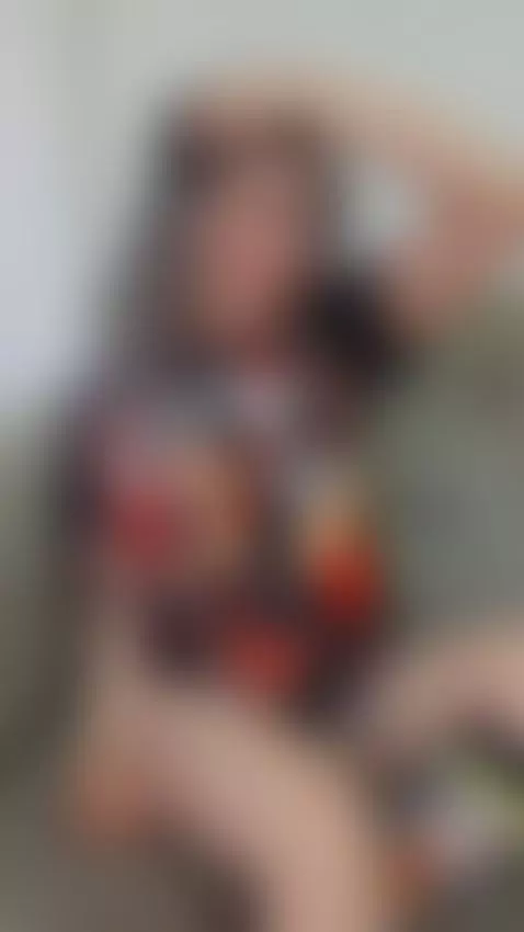 your delicious mature and beautiful girl for your pleasure by elizabethadams1