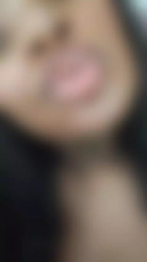 The lips that are guilty of delicious blowjobs 👄🤤 by adabennett