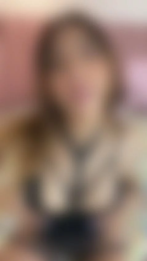 Online now Love by emilyreevess