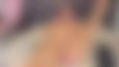 you want to eat my pink pussy by emilyreevess