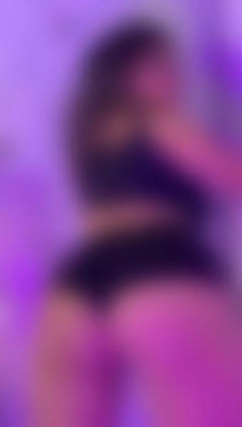 come here, Online now by julia-bust