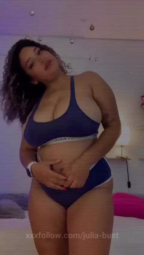 I get hot just by imagining you on top of me 😍🍆 by julia-bust