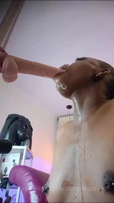 A deep throat with a lot of saliva by coco-kiiss