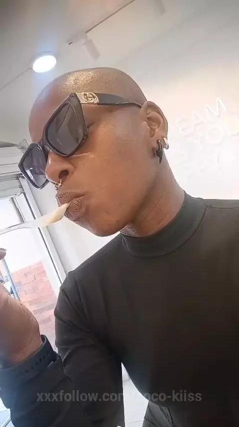 hmmmm so yummy by coco-kiiss