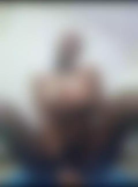 A touch of oil for this brunette by coco-kiiss