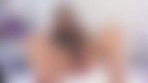 Make this hot lady explode with pleasure🥵 by andrelopezz