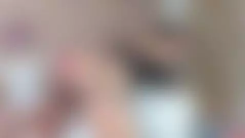 Good start to the week 🍑 by andrelopezz