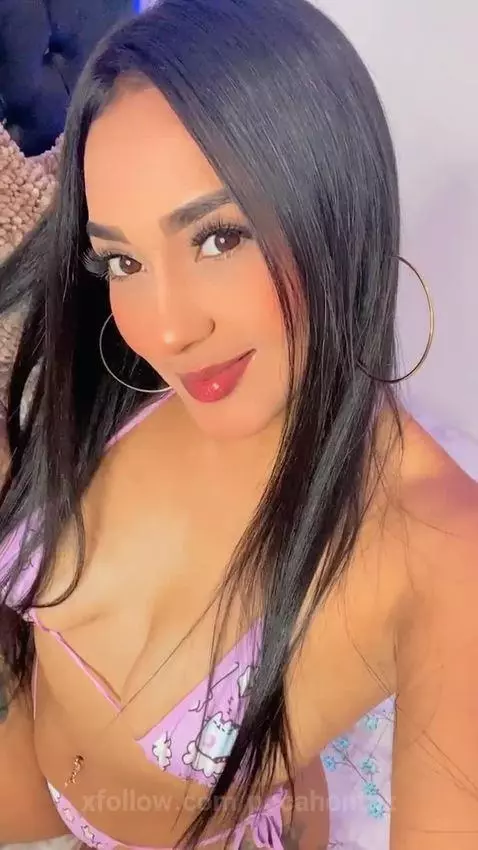 Hi guysss🙊😮‍💨🤤🤤 by pocahontax