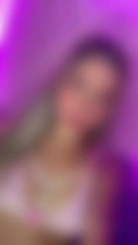 i am live now! by cherryblossom23