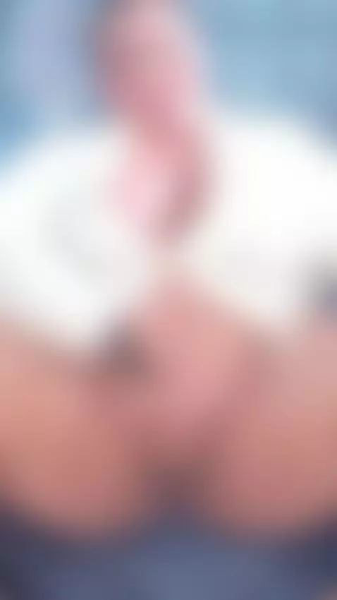 I fuck my belly button really hard, it's huge and deep.  🍆🥵 by hurrenmatt