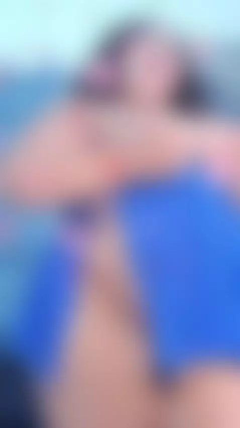 I dance slowly, look at my huge ass and tits, I want you to ... by hurrenmatt