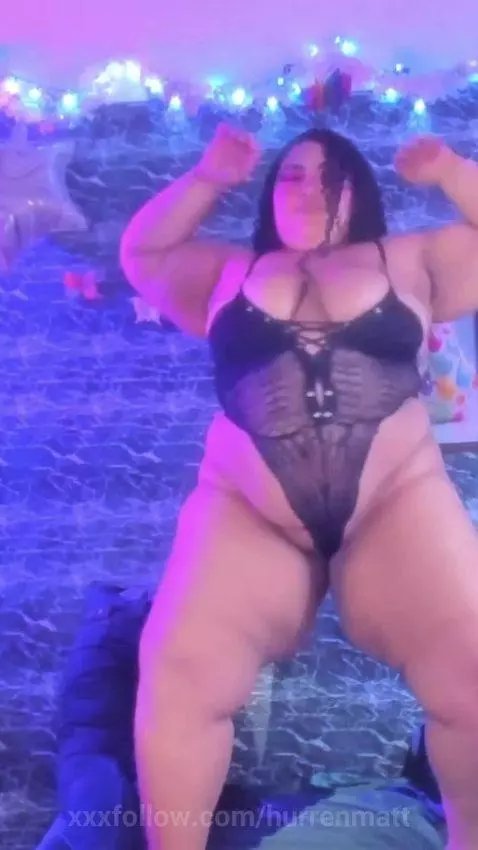 Sensual dance, I want you to explore my entire body with you... by hurrenmatt